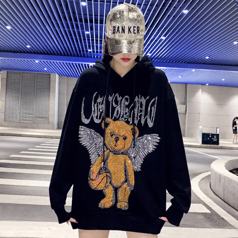 Hoodies & Sweatshirts
Hoodies & Sweatshirts