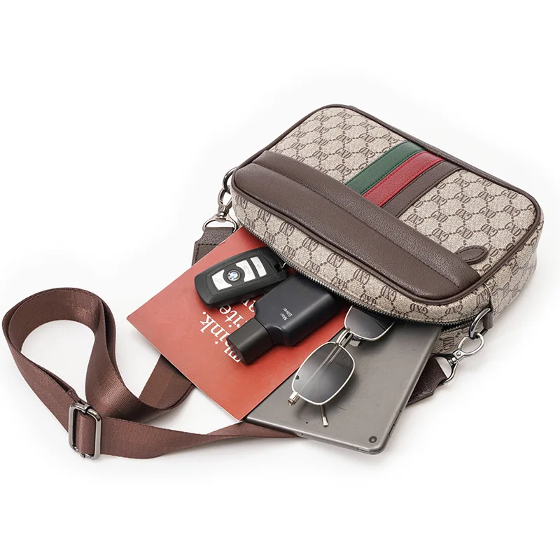 Luxury Brand Men's Shoulder bag vintage Letter men Messenger Bag designer Leather Women's crossbody bags Small Phone Purse 2021
Luxury Brand Men's Shoulder bag vintage Letter men Messenger Bag designer Leather Women's crossbody bags Small Phone Purse 2021