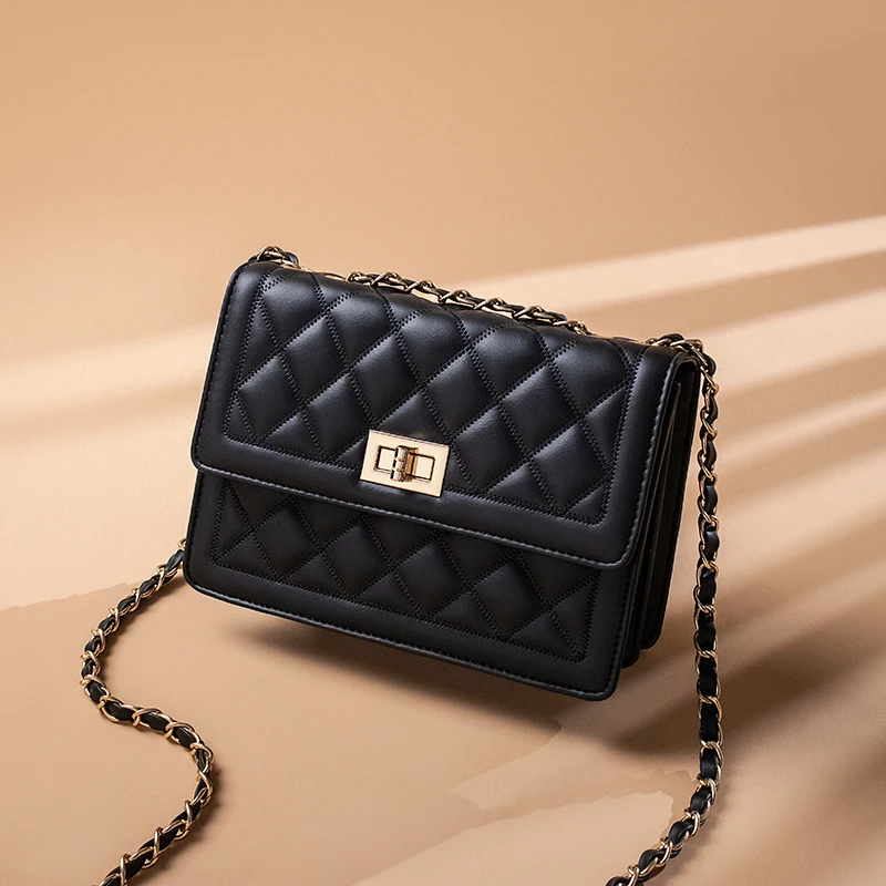 New Woman Fashion Shoulder Bag High Quality PU Chain Messenger Bag Underarm Bag Luxury Brand Bag Handbag Handbag Trend In 2021
New Woman Fashion Shoulder Bag High Quality PU Chain Messenger Bag Underarm Bag Luxury Brand Bag Handbag Handbag Trend In 2021