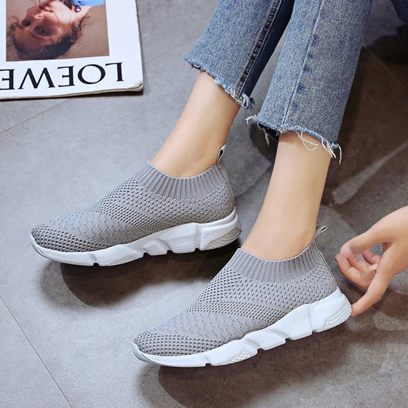 2020 Women Comfortable Casual Sneakers Fashion Socks Shoes White Sneakers Summer knitted Vulcanized Shoes Women Trainers
2020 Women Comfortable Casual Sneakers Fashion Socks Shoes White Sneakers Summer knitted Vulcanized Shoes Women Trainers