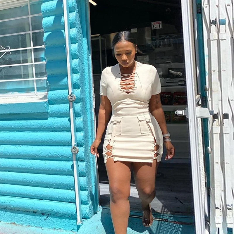 Aushiya Hollow Out Bandage Bodycon Party Dresses For Women Short Sleeve Deep V-Neck Summer Dress 2021 Sexy Clubwear Vestidos New 
Aushiya Hollow Out Bandage Bodycon Party Dresses For Women Short Sleeve Deep V-Neck Summer Dress 2021 Sexy Clubwear Vestidos New