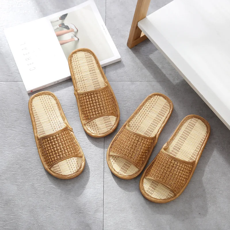 New Womens Slippers Home Shower Slippers Men's Outdoor Pools Beach Outdoor Sandals Wooden Floor Silent Thick-Soled Shoes Unisex
New Womens Slippers Home Shower Slippers Men's Outdoor Pools Beach Outdoor Sandals Wooden Floor Silent Thick-Soled Shoes Unisex