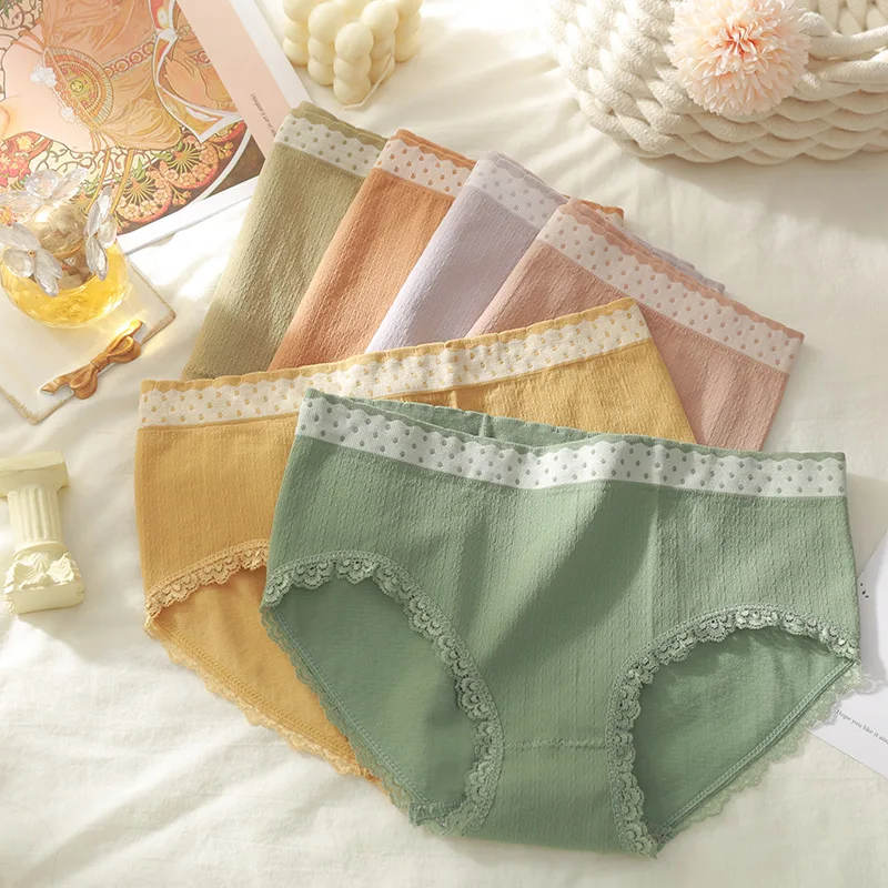 2021 Japanese Women Brief Mid-waist Lace Fashion Hollow Ladies Underwear Sexy Threaded Underpants Pure Cotton Trend Women Simple
2021 Japanese Women Brief Mid-waist Lace Fashion Hollow Ladies Underwear Sexy Threaded Underpants Pure Cotton Trend Women Simple