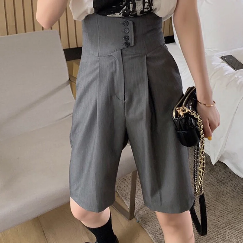 FAKUNTN 2021 summer fashion High waist wide leg shorts women loose straight casual knee length blazer shorts
FAKUNTN 2021 summer fashion High waist wide leg shorts women loose straight casual knee length blazer shorts