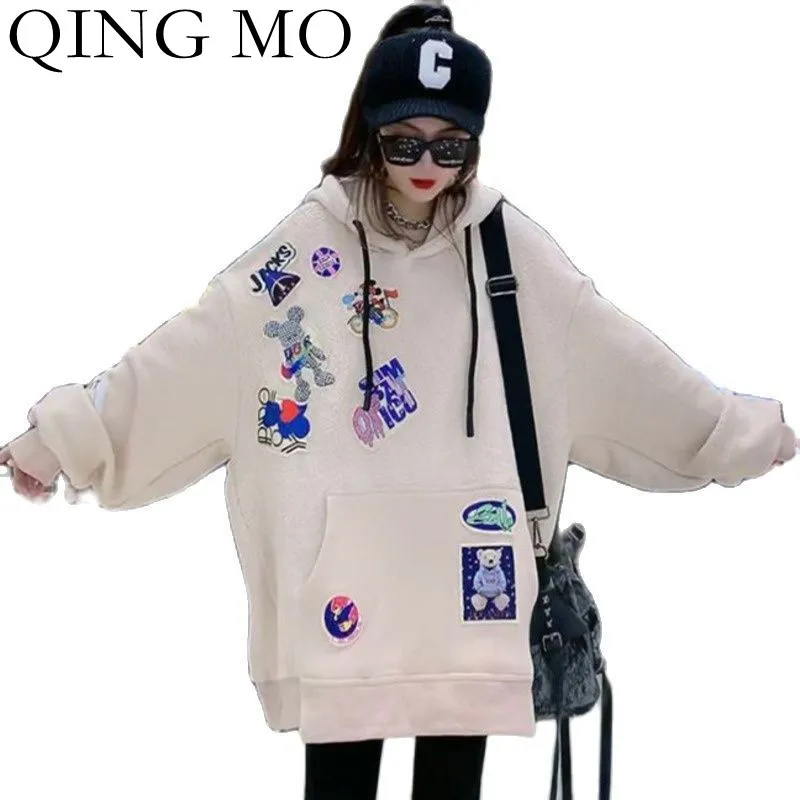 QING MO Fashion Patchwork Sweatshirt Women 2022 Spring Winter New Plus Velvet Loose Hooded Mid-length Sweatshirt Black ZWL1799
QING MO Fashion Patchwork Sweatshirt Women 2022 Spring Winter New Plus Velvet Loose Hooded Mid-length Sweatshirt Black ZWL1799