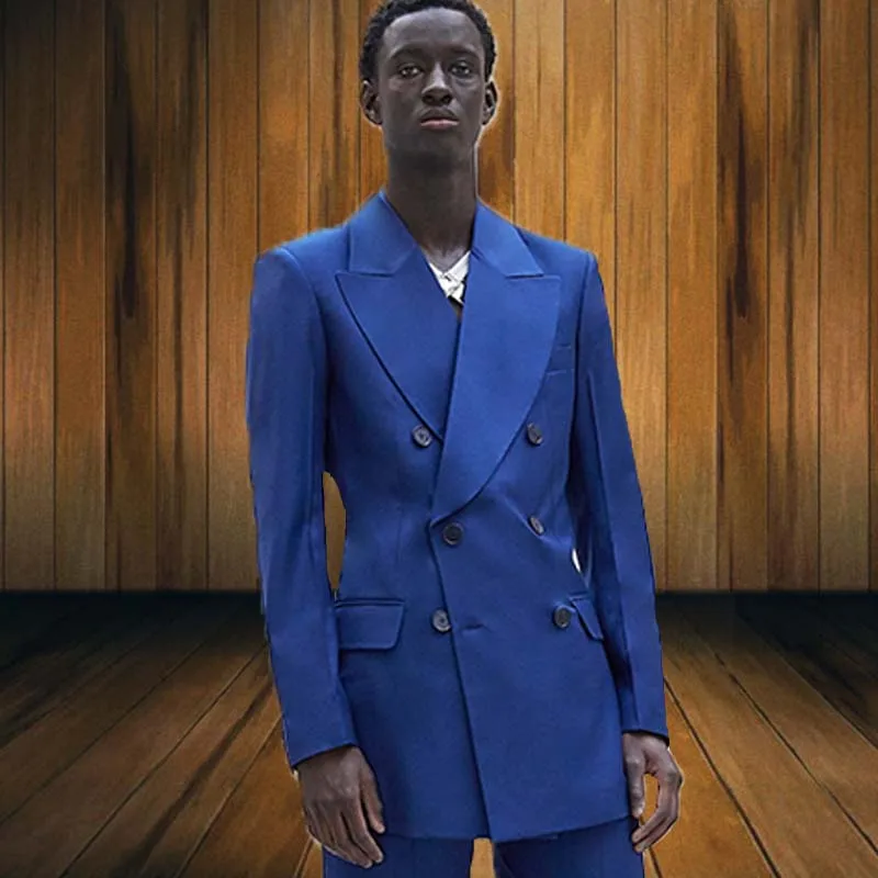 Trendy Men's Treasure Blue Double Breasted Suit Four Seasons Casual Suit Slim Fit Wedding Day Solid Color Retro Large Men's Coat
Trendy Men's Treasure Blue Double Breasted Suit Four Seasons Casual Suit Slim Fit Wedding Day Solid Color Retro Large Men's Coat