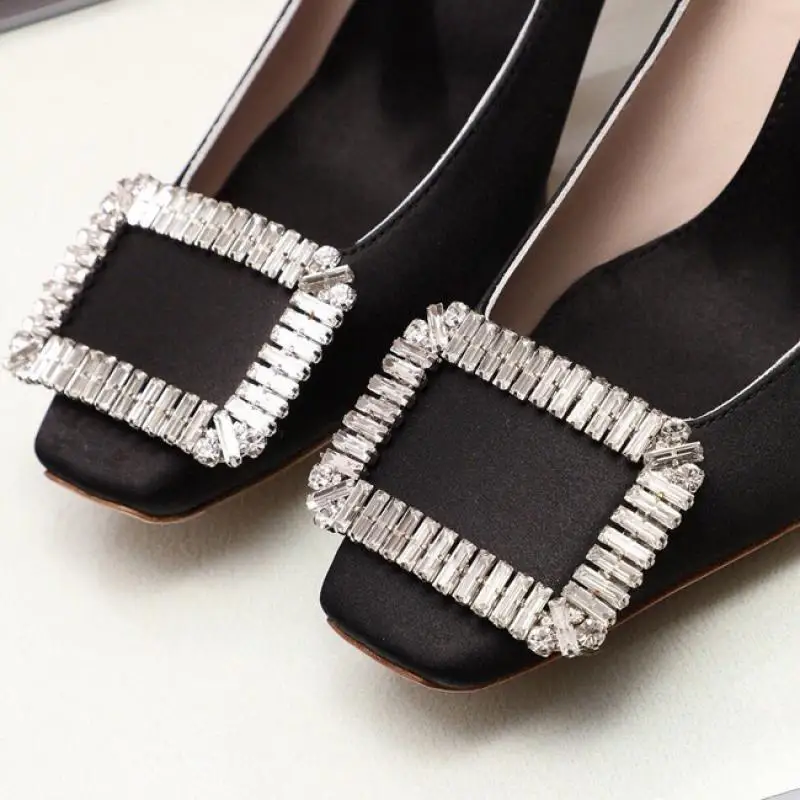 Fashion Rhinestone Women's Pumps High Heels Shoes Genuine Leather Women's Shoes Real Silk Pumps Pointed Toe Crystal Shoes 34-40
Fashion Rhinestone Women's Pumps High Heels Shoes Genuine Leather Women's Shoes Real Silk Pumps Pointed Toe Crystal Shoes 34-40