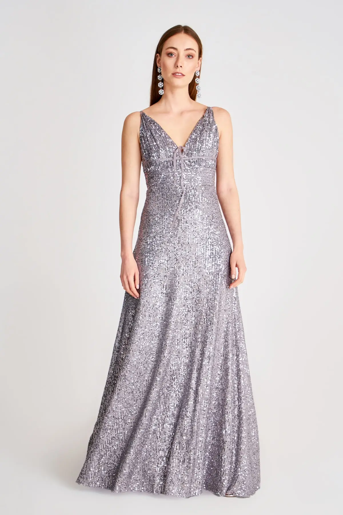 Trendyol Low-Cut Detailed Sequin Evening Dresses & Prom Gown TPRSS20AE0037
Trendyol Low-Cut Detailed Sequin Evening Dresses & Prom Gown TPRSS20AE0037