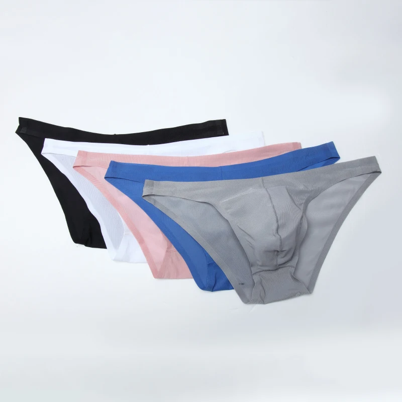 AIIOU Men Bikini Underwear Sexy Briefs Gay Thin Ice Silk Simple Translucent U Convex Breathable Panties Ropa Interior Hombre
AIIOU Men Bikini Underwear Sexy Briefs Gay Thin Ice Silk Simple Translucent U Convex Breathable Panties Ropa Interior Hombre