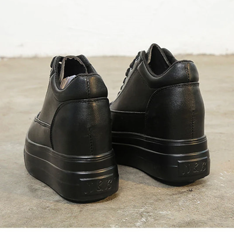 2021 Wedge Black Sneakers Women Shoes New Spring Autumn Waterproof Platform Increased Single High-heeled Casual Zapatillas Mujer
2021 Wedge Black Sneakers Women Shoes New Spring Autumn Waterproof Platform Increased Single High-heeled Casual Zapatillas Mujer