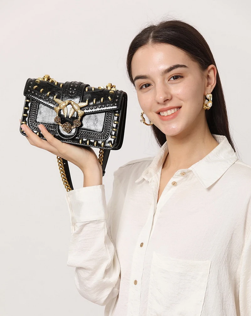 Swallow Crossbody Bag for Women New Fashion Rivet Shoulder Chain Bags Lady Purses and Handbags Wallet on Chain 
Swallow Crossbody Bag for Women New Fashion Rivet Shoulder Chain Bags Lady Purses and Handbags Wallet on Chain