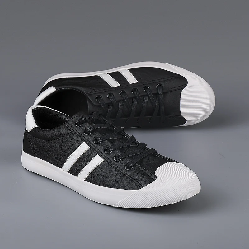 Men's designer white leather shoes Hot selling men's leather casual Shoes Men Autumn all-match solid color Sports Shoes Casual 
Men's designer white leather shoes Hot selling men's leather casual Shoes Men Autumn all-match solid color Sports Shoes Casual