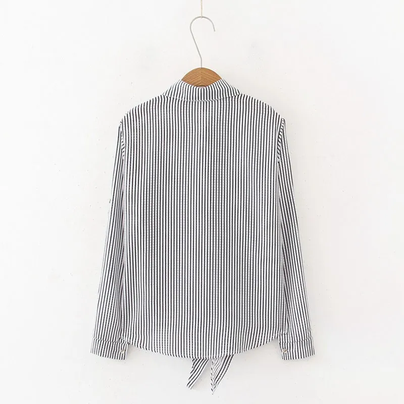 Fashion Women Embroidery Blouses Long Sleeve Turn-down Collar Shirt Cotton Stripes Tops
Fashion Women Embroidery Blouses Long Sleeve Turn-down Collar Shirt Cotton Stripes Tops