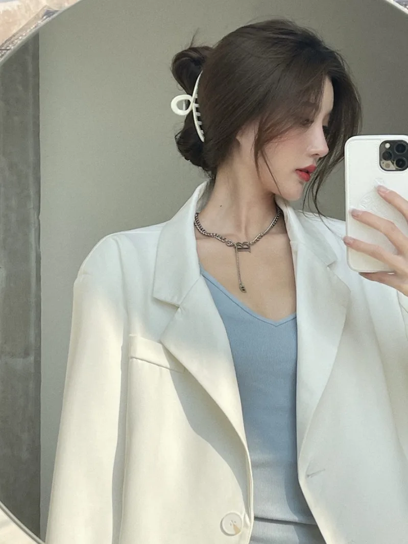 Sexy Tight-fitting Suspender Dress Women Women's Spring And Summer 2021 New Short Skirt White Suit Jacket Blazer Two Piece Set 
Sexy Tight-fitting Suspender Dress Women Women's Spring And Summer 2021 New Short Skirt White Suit Jacket Blazer Two Piece Set
