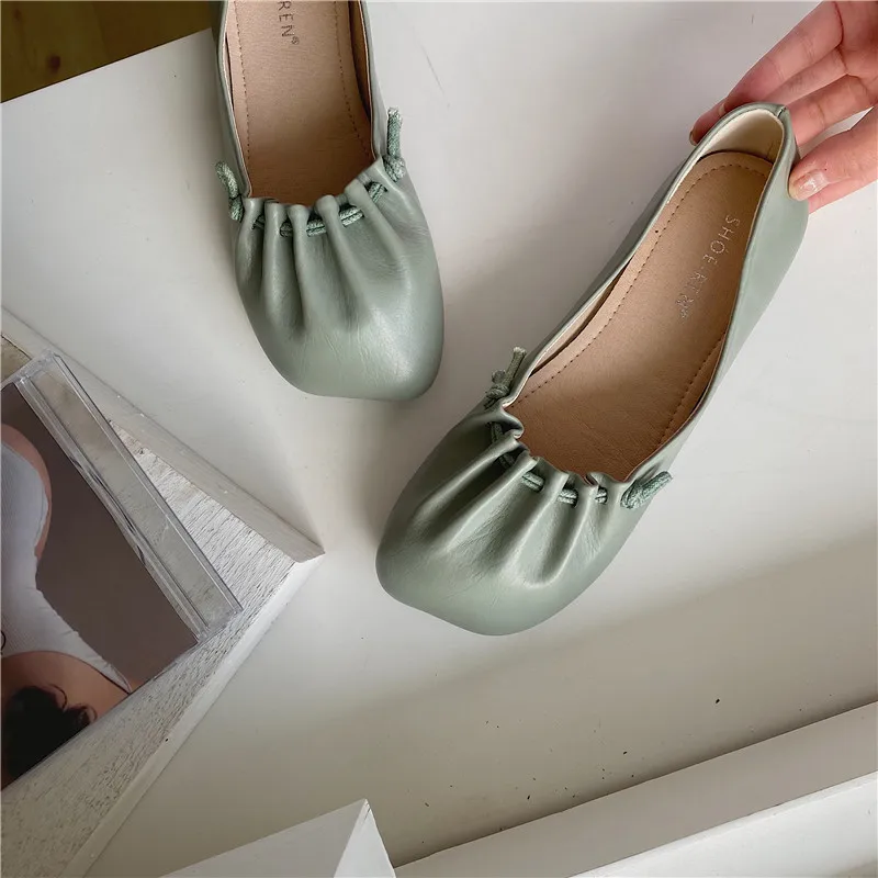 Summer Shoes Ladies Women's Moccasins All-Match Slip-on Casual Female Sneakers Genuine Leather Round Toe Flats 2021 Grandma Slip 
Summer Shoes Ladies Women's Moccasins All-Match Slip-on Casual Female Sneakers Genuine Leather Round Toe Flats 2021 Grandma Slip