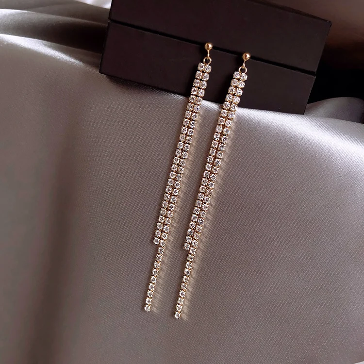 Long Tassel Rhinestone Long Earrings Chain Korean Fashion Earrings 2022 Jewelry for Women Dangle Earrings
Long Tassel Rhinestone Long Earrings Chain Korean Fashion Earrings 2022 Jewelry for Women Dangle Earrings