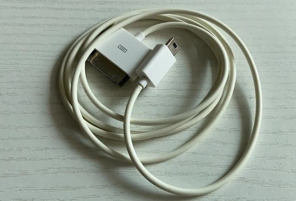 

Док-станция для iPod с мини-кабелем USB AV для iPod nano 1G, 2G; iPod mini; iPod 3G, 4G, 5G, 5. Адаптер питания