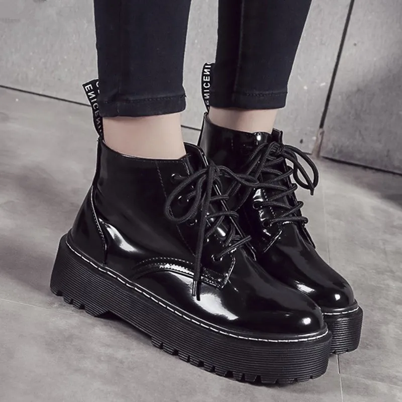 Повседневные теплые зимние женские непромокаемые ботинки на шнуровке из плюша кожаные туфли без каблуков для снега женские мотоциклетные ...
Повседневные теплые зимние женские непромокаемые ботинки на шнуровке из плюша кожаные туфли без каблуков для снега женские мотоциклетные ...