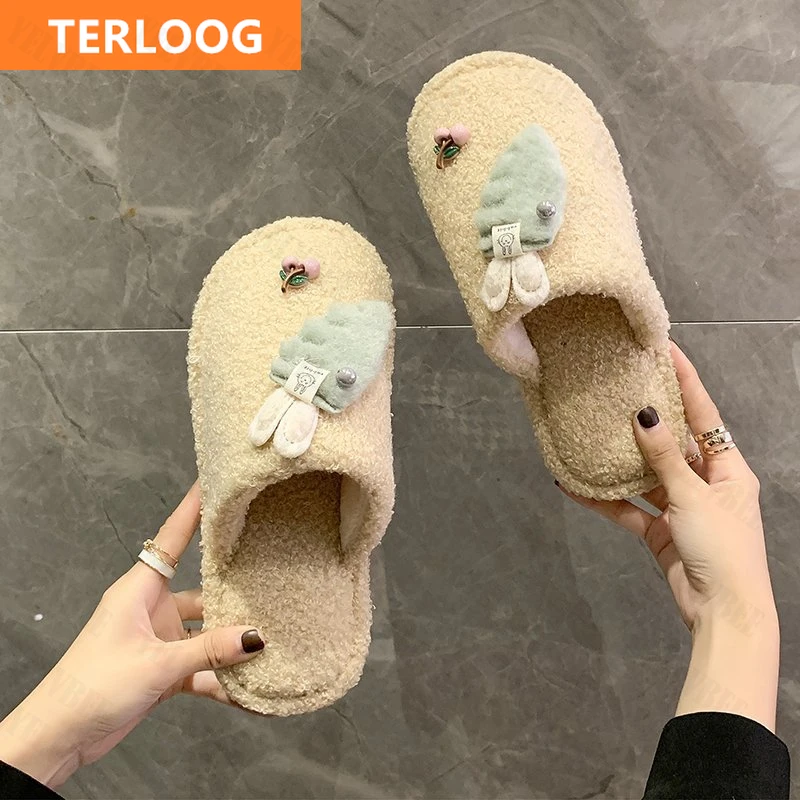 2021 Winter Fur New Women Home Cotton Shoes Plush Shallow Sweet Slippers Warm Boots Slides Designer Fashion Flats Flip Flops
2021 Winter Fur New Women Home Cotton Shoes Plush Shallow Sweet Slippers Warm Boots Slides Designer Fashion Flats Flip Flops