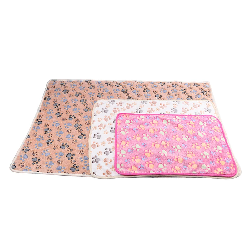 Pet Dog Blanket Soft Warm Fleece Washable Blanket for Cat Kitten Puppy with Cute Paw Print Sleeping Mat F2 
Pet Dog Blanket Soft Warm Fleece Washable Blanket for Cat Kitten Puppy with Cute Paw Print Sleeping Mat F2