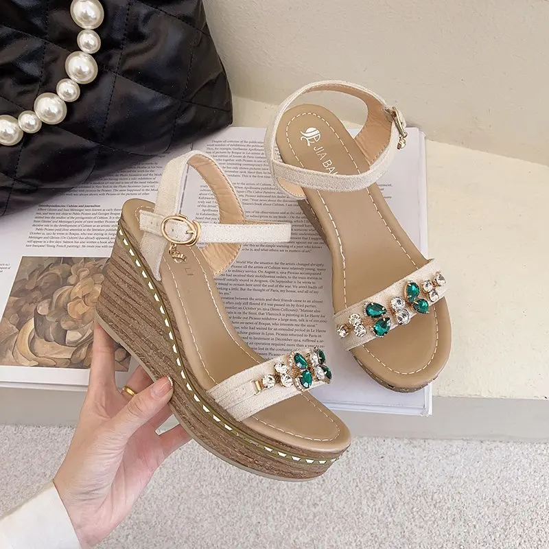 2021 Summer New Fashion Rhinestone Decorative Temperament Women's Sandals Wedge Platform Women's Shoes
2021 Summer New Fashion Rhinestone Decorative Temperament Women's Sandals Wedge Platform Women's Shoes