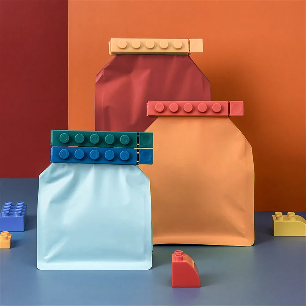 Portable Food Sealing Clip Kitchen Building Block Fresh-keeping Clip Snack Plastic Bag Moisture-proof Sealing Artifact 1PCS
Portable Food Sealing Clip Kitchen Building Block Fresh-keeping Clip Snack Plastic Bag Moisture-proof Sealing Artifact 1PCS