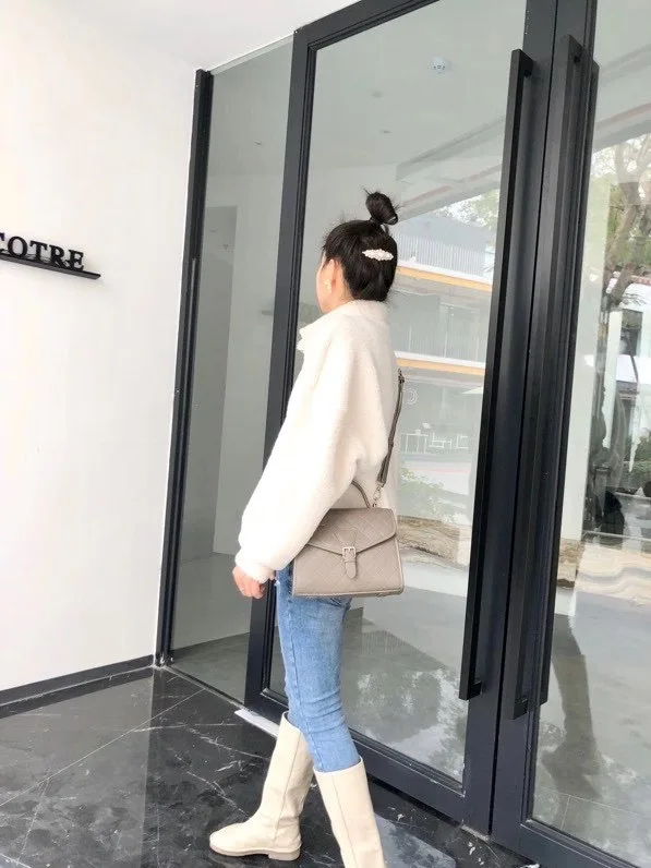 free shipping 2020 the new style fashion dress genuine cow leather women handbag one shoulder bag crossbody bag 24cm5 color
free shipping 2020 the new style fashion dress genuine cow leather women handbag one shoulder bag crossbody bag 24cm5 color