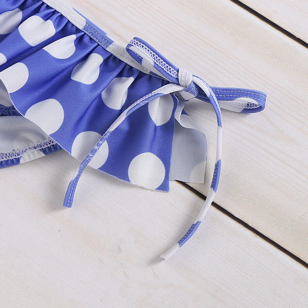 Child Kids Bikinis Summer Baby Kids Girls Two Piece Swimsuits Sleeveless Dot Swimwear Summer Casual Swimsuit
Child Kids Bikinis Summer Baby Kids Girls Two Piece Swimsuits Sleeveless Dot Swimwear Summer Casual Swimsuit