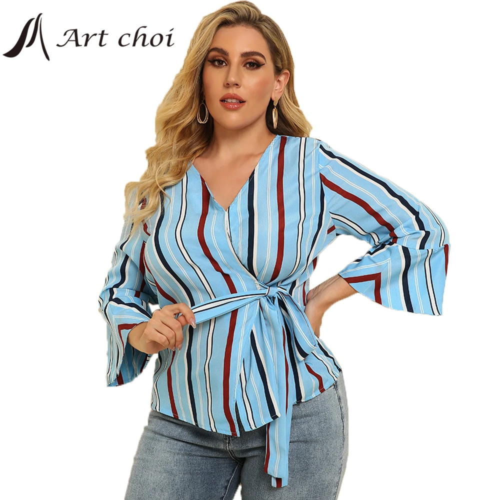 Блузка женская в полоску, с бантом и V-образным вырезом
Блузка женская в полоску, с бантом и V-образным вырезом