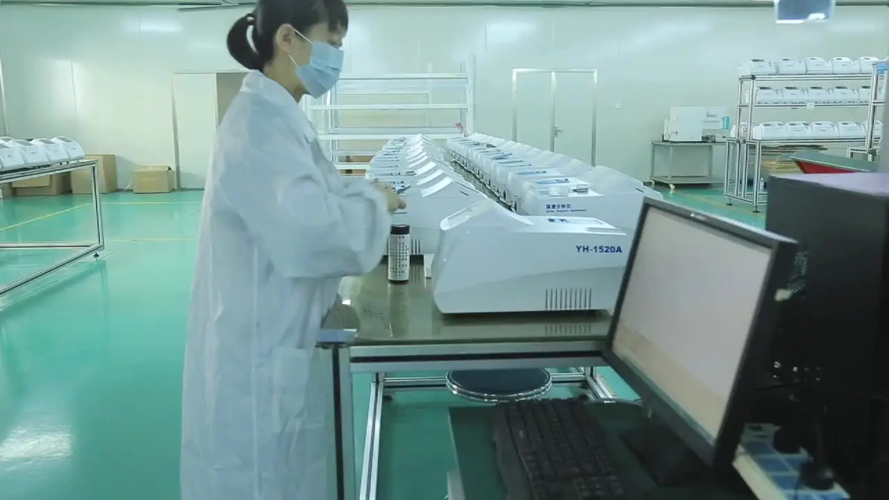 Cheap Price Semi Automatic Urine Reagent Analyzer YH1520A 
Cheap Price Semi Automatic Urine Reagent Analyzer YH1520A
