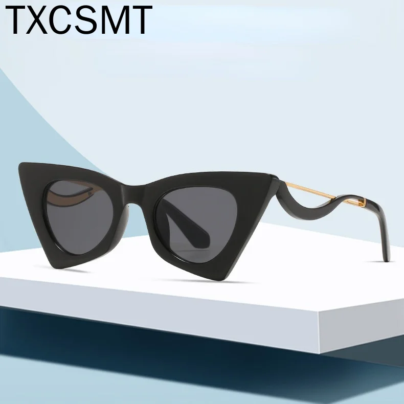 Newest Luxury Sunglasses Women Oculos Cat Eye Female Sun Glasses Brand Design Shades Metal Frame Gafas De Sol UV400
Newest Luxury Sunglasses Women Oculos Cat Eye Female Sun Glasses Brand Design Shades Metal Frame Gafas De Sol UV400