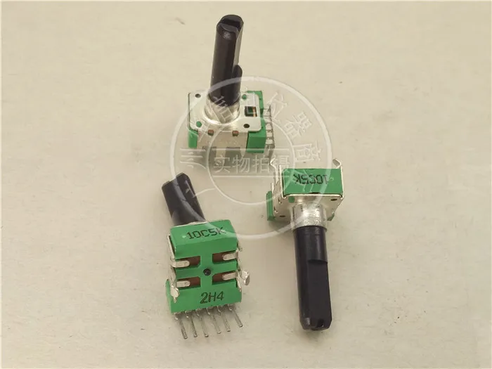 Original new 100% 142 Type vertical double potentiometer 10C5K axis 23MMF 6pin 5K (SWITCH) 
Original new 100% 142 Type vertical double potentiometer 10C5K axis 23MMF 6pin 5K (SWITCH)
