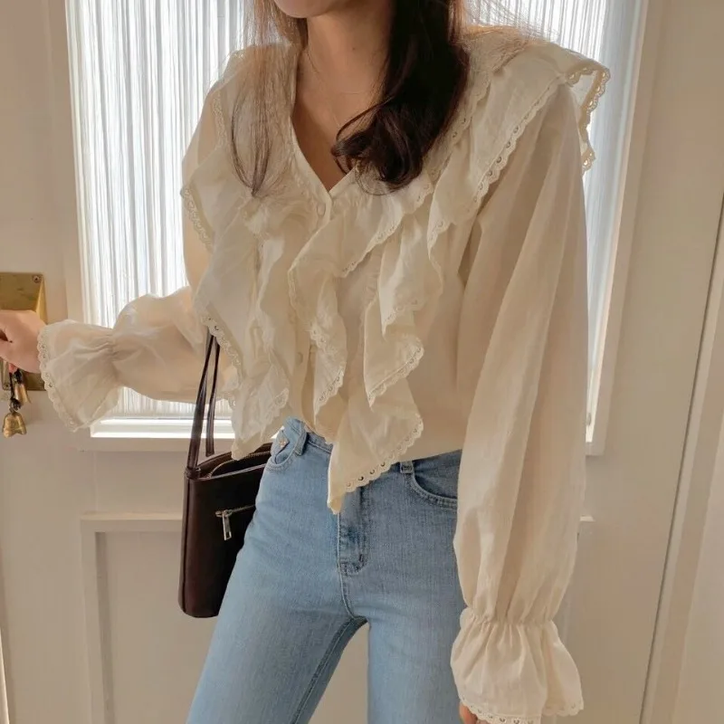 

Korean Chic Niche Sweet Slimming V-Neckline Ruffled Embellished Loose Versatile Flare Sleeve Shirt for Women