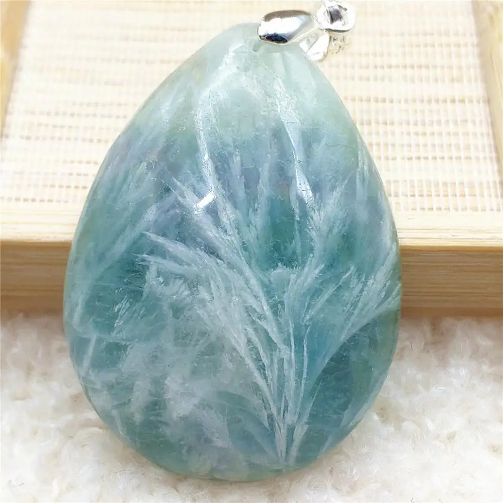 Natural Blue Feather Fluorite Quartz Colorful Pendant Women Men Water Drop 42x31x9mm Fluorite Necklace Jewelry AAAAA
Natural Blue Feather Fluorite Quartz Colorful Pendant Women Men Water Drop 42x31x9mm Fluorite Necklace Jewelry AAAAA