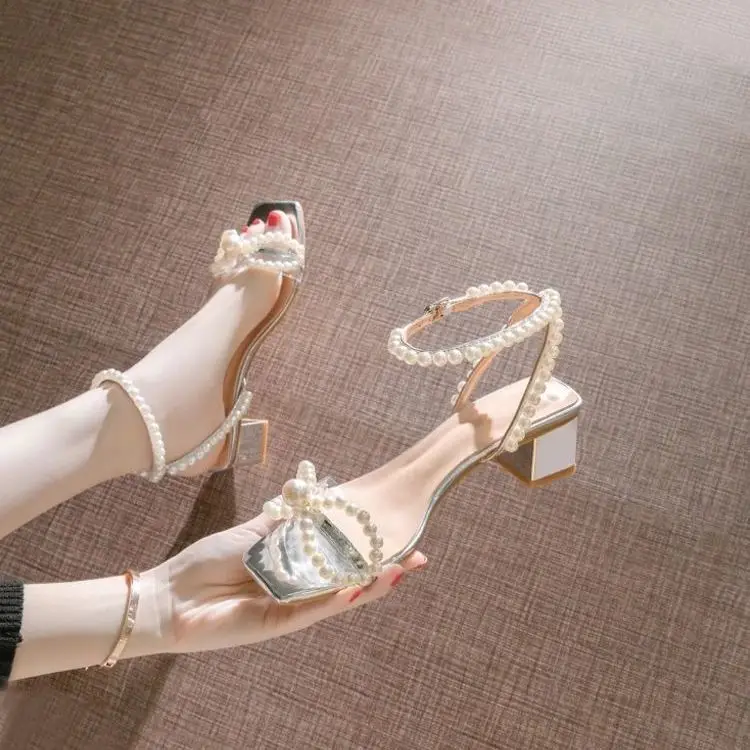 2021 Brown Colour Women Heeled Sandals Bandage Ankle Strap Pumps Buckle Super High Heels Square Heels Lady Shoes
2021 Brown Colour Women Heeled Sandals Bandage Ankle Strap Pumps Buckle Super High Heels Square Heels Lady Shoes