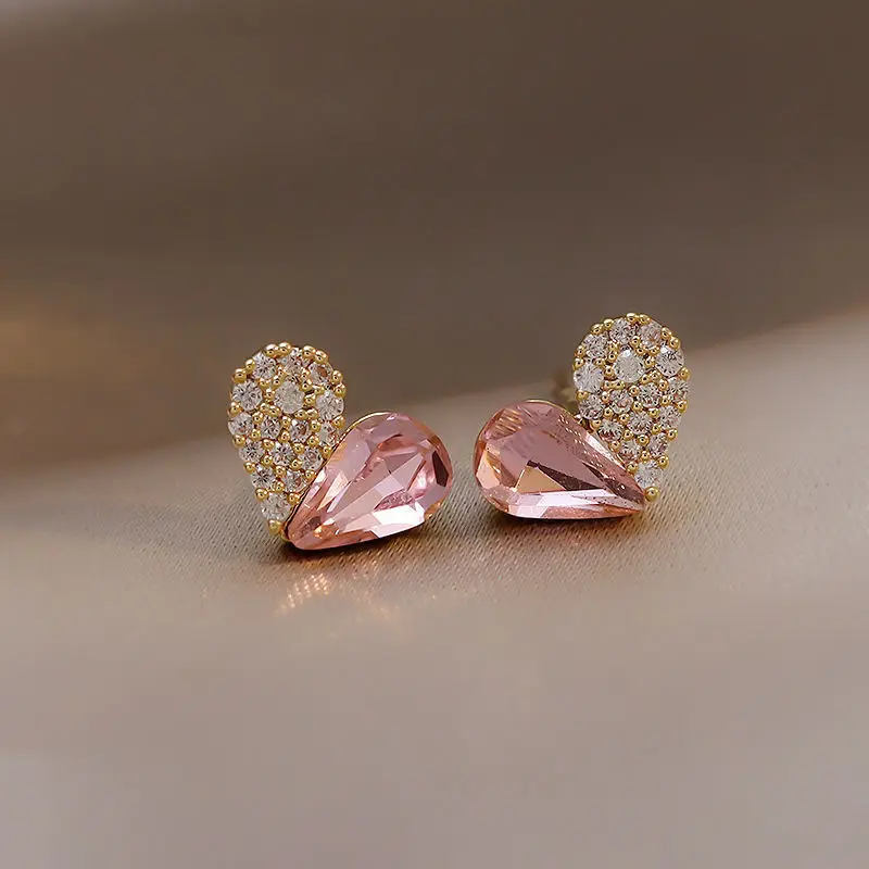 ZN New Design Sense Splicing Pink Heart-Shaped Earrings For Woman Girls Fashion Jewelry Party Sweet Earring Accessories
ZN New Design Sense Splicing Pink Heart-Shaped Earrings For Woman Girls Fashion Jewelry Party Sweet Earring Accessories