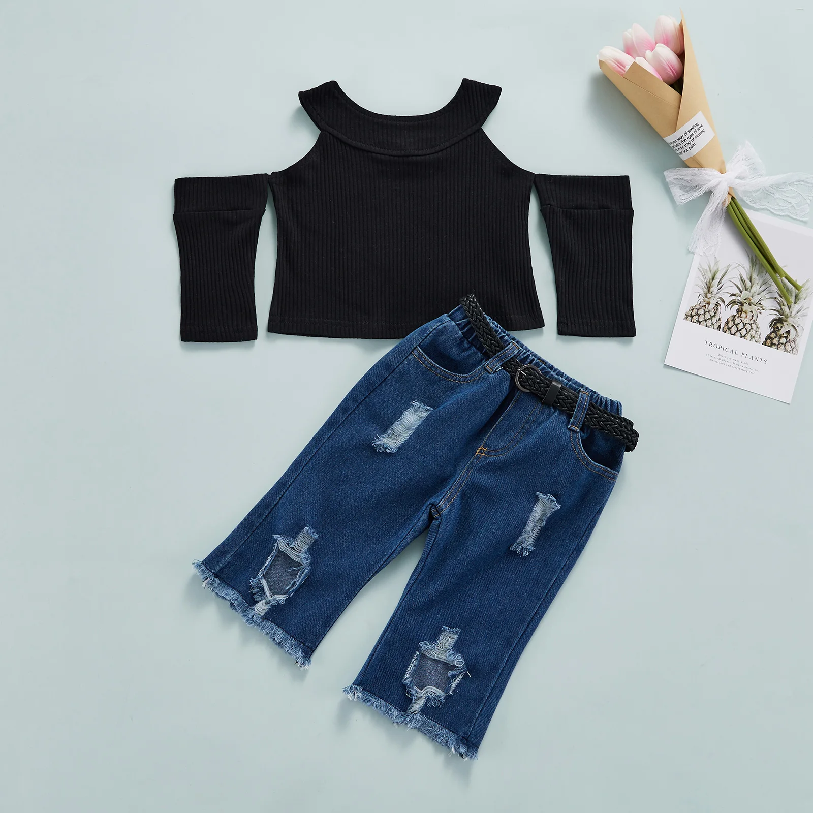 3 шт., детские джинсовые брюки с открытыми плечами и длинным рукавом 
3 шт., детские джинсовые брюки с открытыми плечами и длинным рукавом