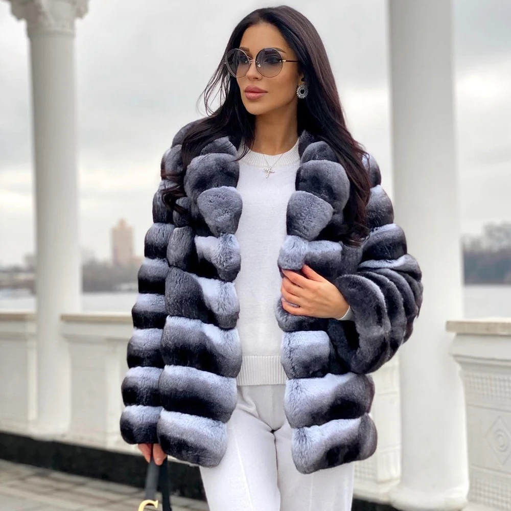 Luxury Women Real Rex Rabbit Fur Coat Winter 2021 New Chinchilla Color Genuine Rex Rabbit Fur Jacket Turn-down Collar Overcoats
Luxury Women Real Rex Rabbit Fur Coat Winter 2021 New Chinchilla Color Genuine Rex Rabbit Fur Jacket Turn-down Collar Overcoats