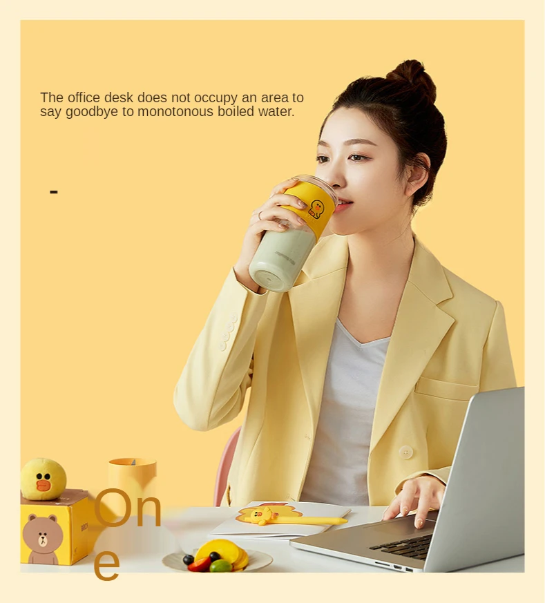 Juicer Household Fruit Small Portable Dormitory Charging Electric Multi-Function Mini Juice Cup
Juicer Household Fruit Small Portable Dormitory Charging Electric Multi-Function Mini Juice Cup