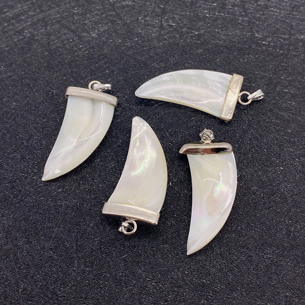 1pcs Natural Sea Shell Pendant Necklace Jewelry Bulk Charm Lady Supplies DIY Making Creative Amulet Pendant Accessories Dangles
1pcs Natural Sea Shell Pendant Necklace Jewelry Bulk Charm Lady Supplies DIY Making Creative Amulet Pendant Accessories Dangles