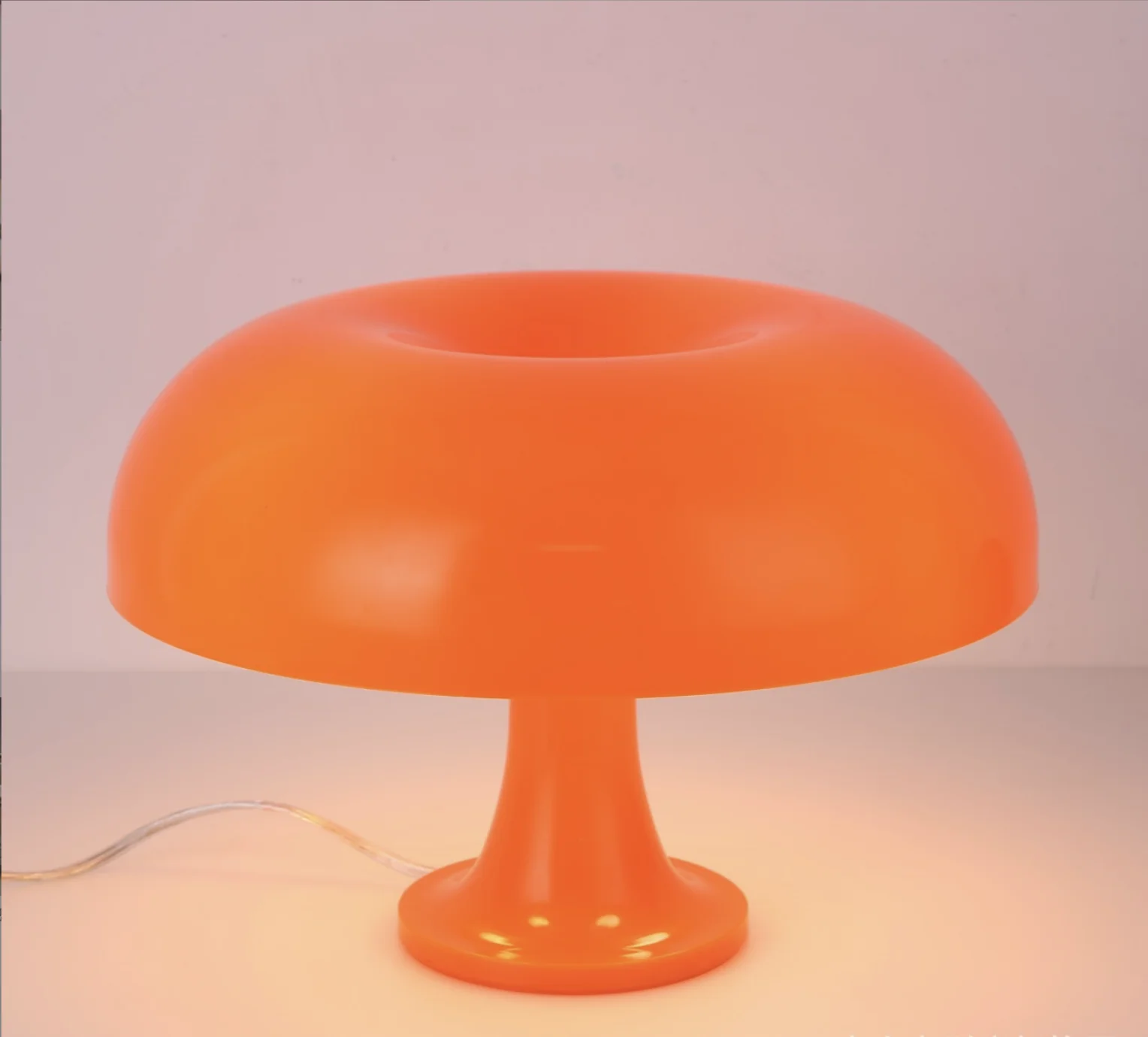 Modern Minimalist Hotel Bedroom Bedside Table Lamp Mushroom Decorative Table Lamp
Modern Minimalist Hotel Bedroom Bedside Table Lamp Mushroom Decorative Table Lamp
