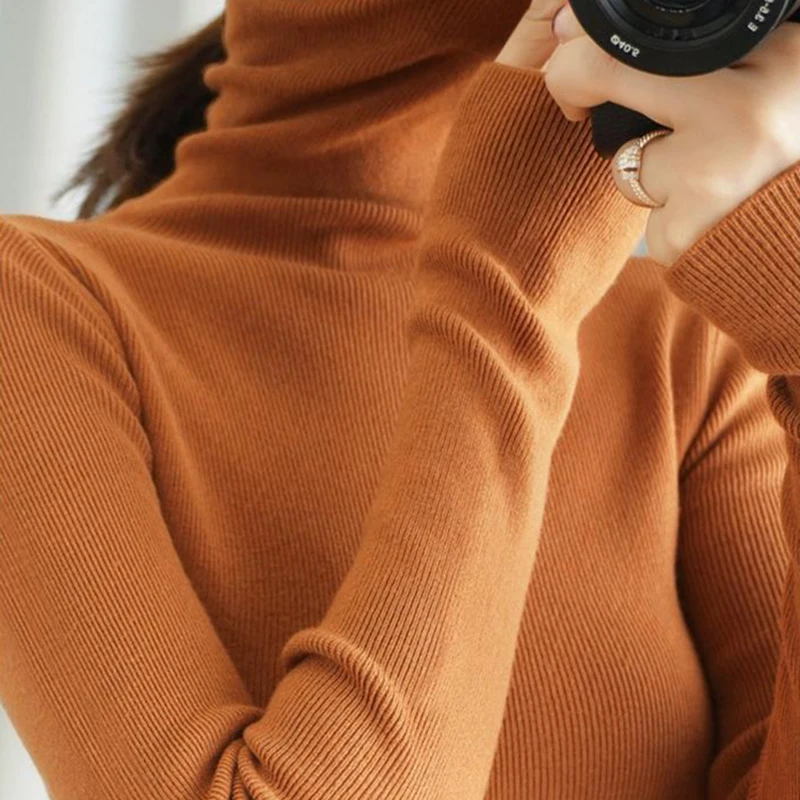 Turtleneck Women New Knitted Sweater Korean Bottoming Soft Top Women Knit Casual Sweaters Sexy Chic Women's Sweater Female Tops
Turtleneck Women New Knitted Sweater Korean Bottoming Soft Top Women Knit Casual Sweaters Sexy Chic Women's Sweater Female Tops