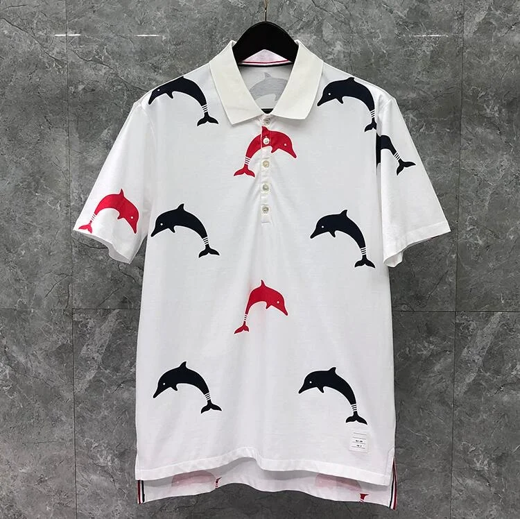 2023 TB Fashion THOM Brand Polo Shirts Men Casual Slim Cotton Polo shirt Summer Short Sleeve Dolphin Pattern White Polo Clothing
2023 TB Fashion THOM Brand Polo Shirts Men Casual Slim Cotton Polo shirt Summer Short Sleeve Dolphin Pattern White Polo Clothing