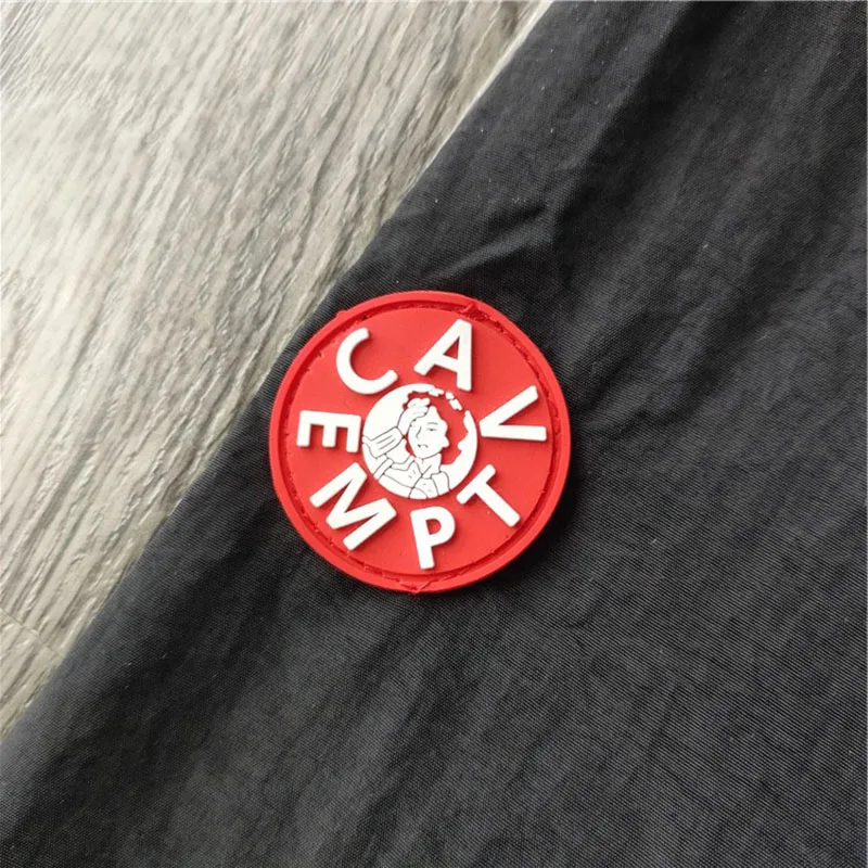 CAVEMPT Autumn Thin C.E Windbreaker Men Women 1:1 Hip-Hop Japan Casual Fashion Metal Fabric Cav Empt jacket Coat
CAVEMPT Autumn Thin C.E Windbreaker Men Women 1:1 Hip-Hop Japan Casual Fashion Metal Fabric Cav Empt jacket Coat