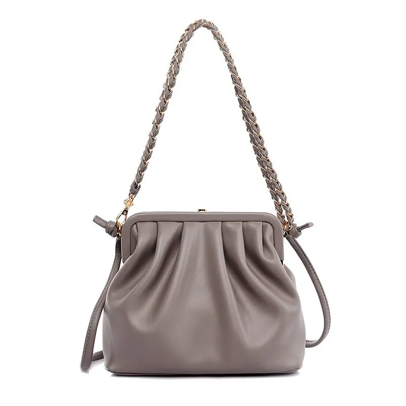 Women's Bag Leather Chain Cloud Hobos Shoulder Bags Fashion Branded Female Large Clip Messenger Crossbody Ruched Clutch Handbags 
Women's Bag Leather Chain Cloud Hobos Shoulder Bags Fashion Branded Female Large Clip Messenger Crossbody Ruched Clutch Handbags