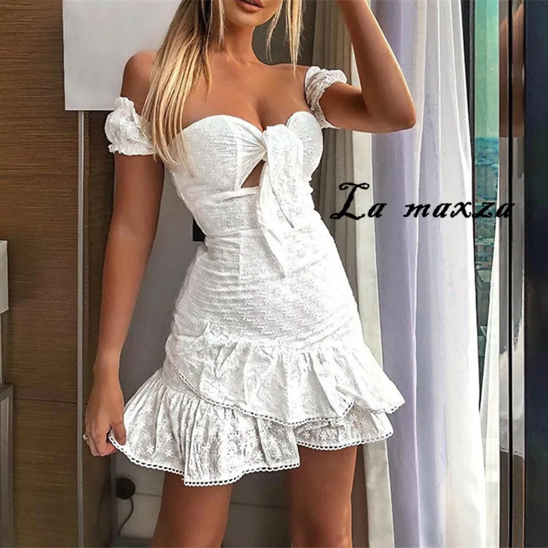 2020 Summer Fashion Women Lace Mini Dress Elegant Casual Ruffles Lace Up Slash Neck Slim Dress
2020 Summer Fashion Women Lace Mini Dress Elegant Casual Ruffles Lace Up Slash Neck Slim Dress