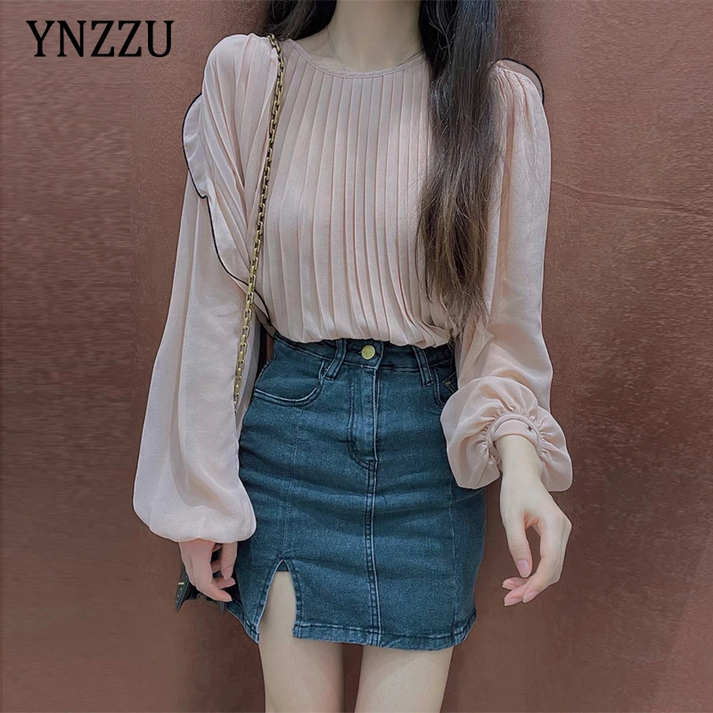 Sexy Women Pleated Ruffles Blouse 2022 Spring Summer Fashion Lantern sleeve Female Chiffon Shirt Tops Beach Soft YNZZU 1T140
Sexy Women Pleated Ruffles Blouse 2022 Spring Summer Fashion Lantern sleeve Female Chiffon Shirt Tops Beach Soft YNZZU 1T140