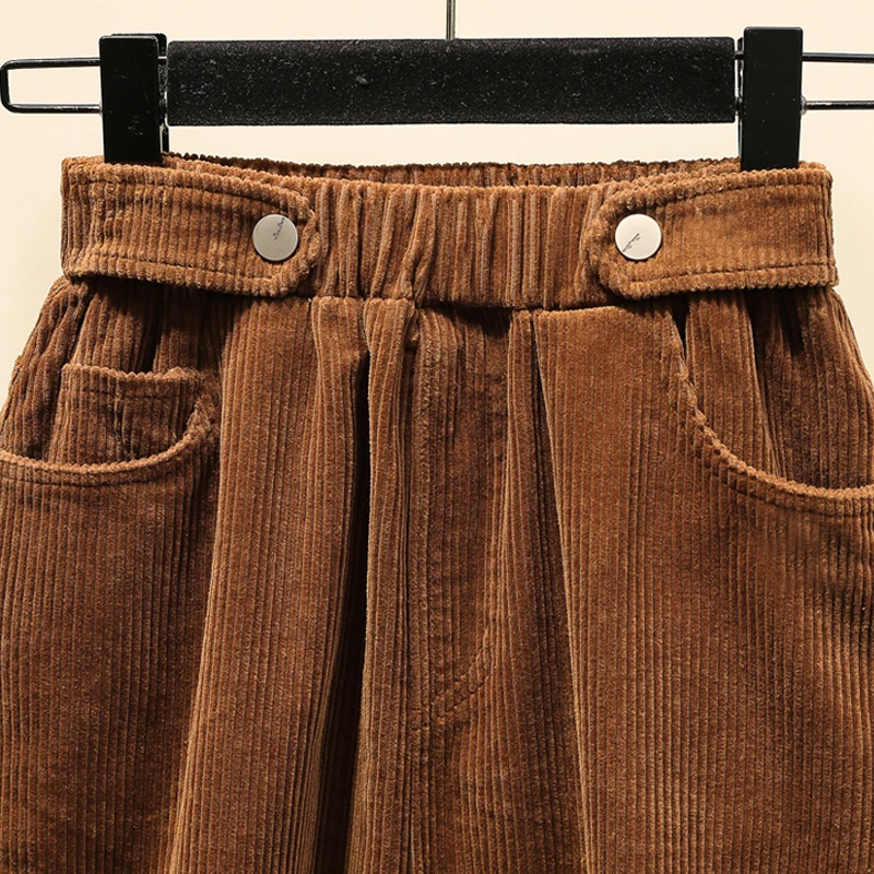 Autumn Winter Women Corduroy Skirts Loose Oversize 5XL A-Line Thick Female Skirts High Elastic Waist Ladies Pockets Skirt KE1746
Autumn Winter Women Corduroy Skirts Loose Oversize 5XL A-Line Thick Female Skirts High Elastic Waist Ladies Pockets Skirt KE1746