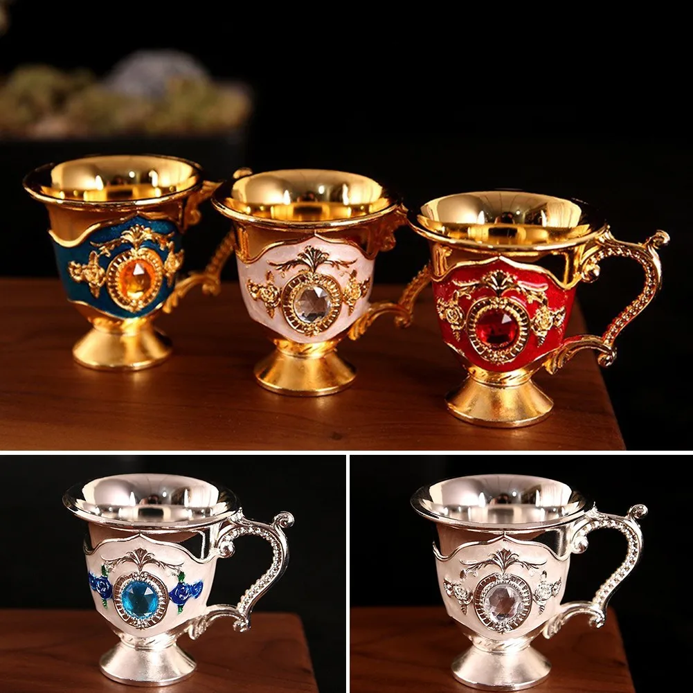1PC Aluminum Alloy Wine Glass Retro Liquor Glass Handle Cup Metal Craft Gift Home Decoration Tea Cup 5.5*5.2*6.8cm
1PC Aluminum Alloy Wine Glass Retro Liquor Glass Handle Cup Metal Craft Gift Home Decoration Tea Cup 5.5*5.2*6.8cm