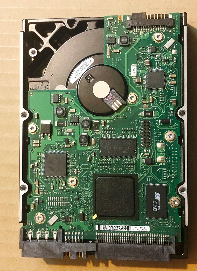 Seagate Cheetah 15K.4 ST336754LW 36.7GB 15000 RPM 8MB Cache SCSI Ultra320 68pin 3.5" Hard Drive
Seagate Cheetah 15K.4 ST336754LW 36.7GB 15000 RPM 8MB Cache SCSI Ultra320 68pin 3.5" Hard Drive